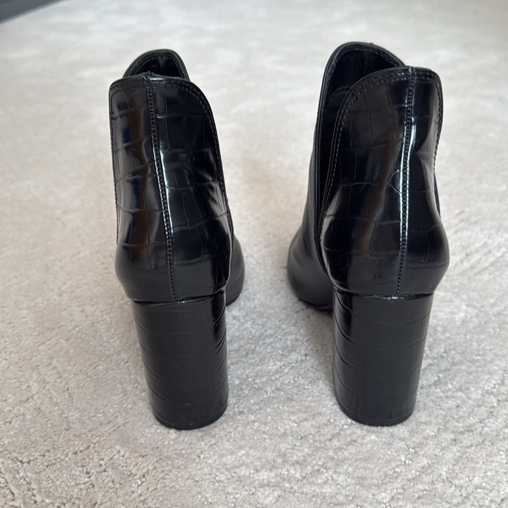 Brand new Black bootie, Perfect for fall! - Picture 4 of 6